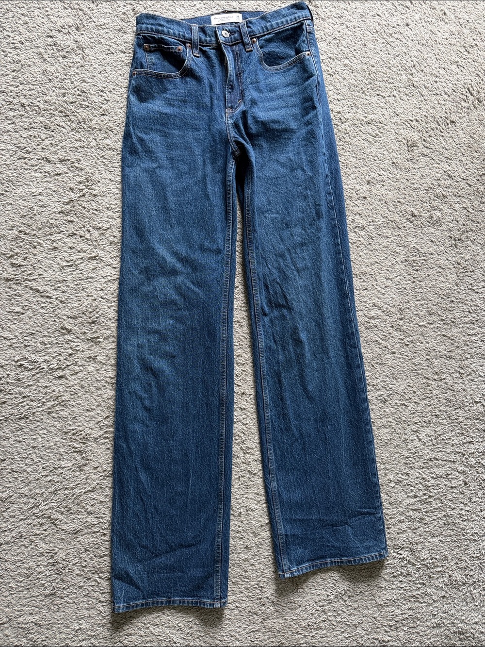 Abercrombie 90’s Relaxed High Rise (extra long)